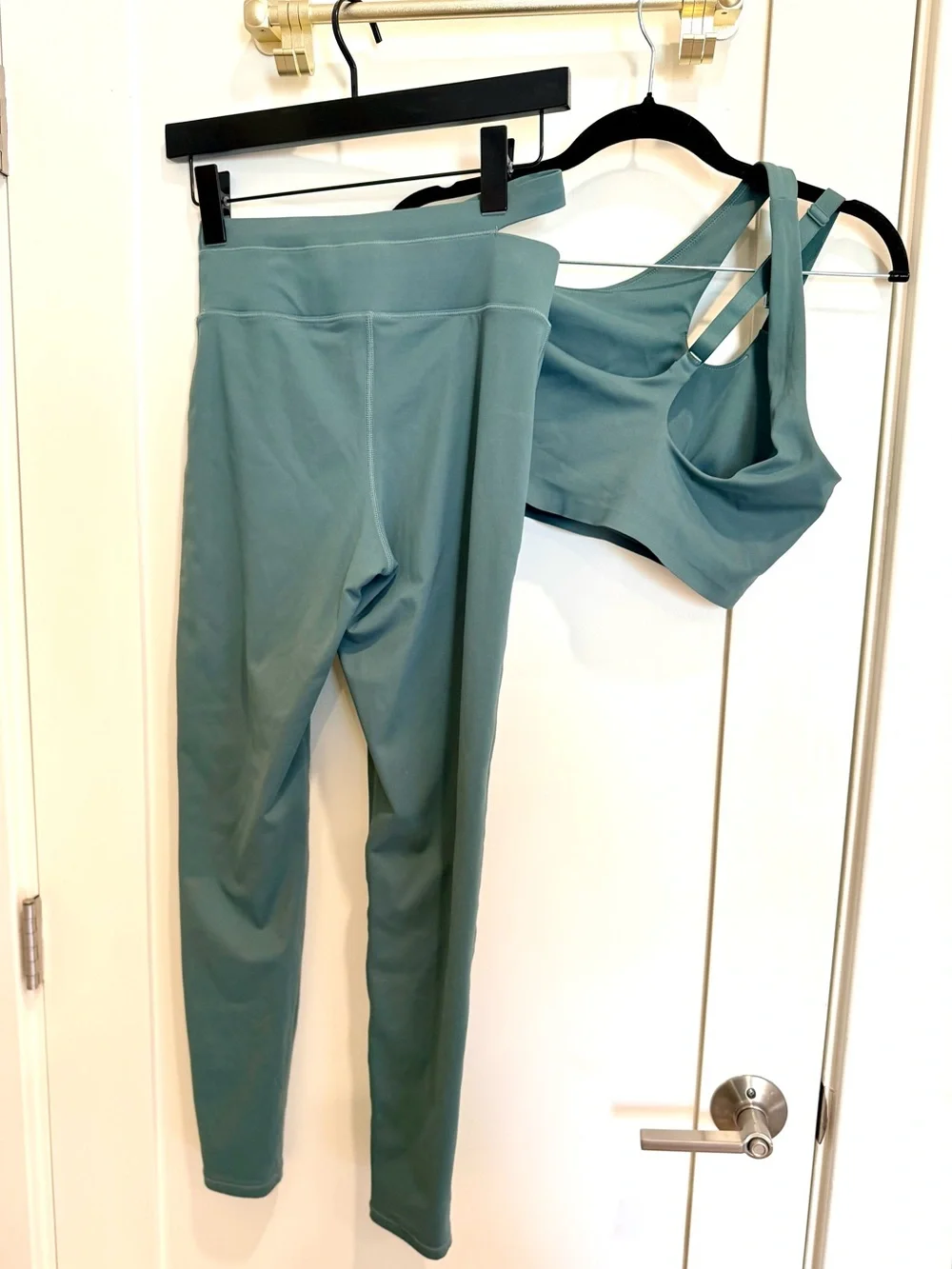 Carbon38/BANDIER | Aria One Shoulder Bra & Asymmetric Leggings Set | Small